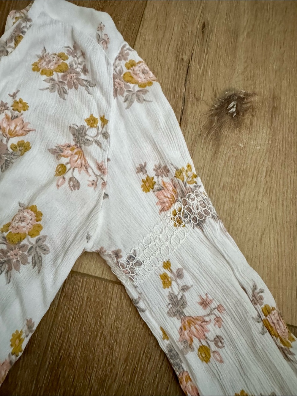 Free People Floral Boho Swing Dress Size Small White Long Sleeve Keyhole Dress - Picture 4 of 6